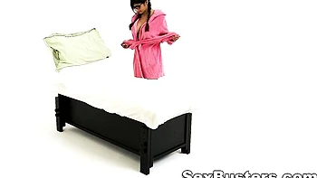 Watch wet Mia Khalifa's trailer